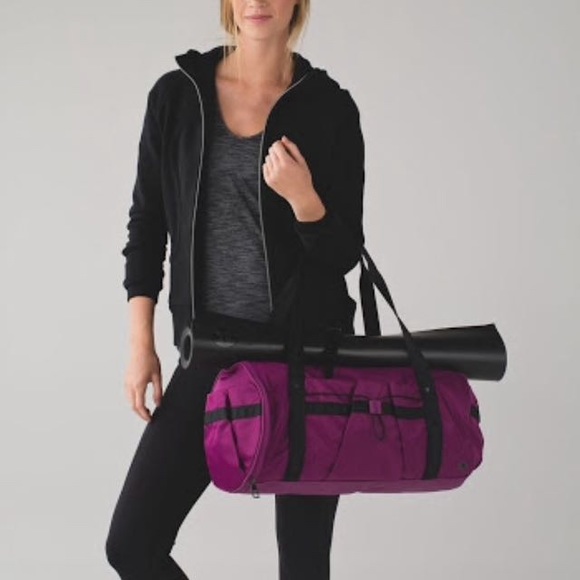 lululemon run ways duffel